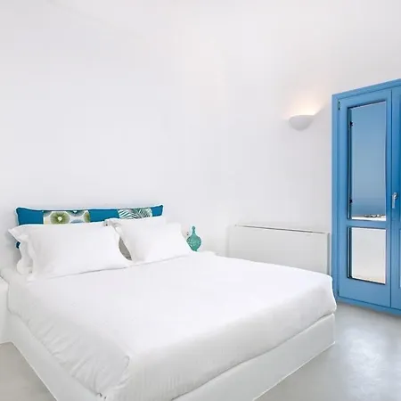 Villa Isuites Exo Katikies (Santorini)